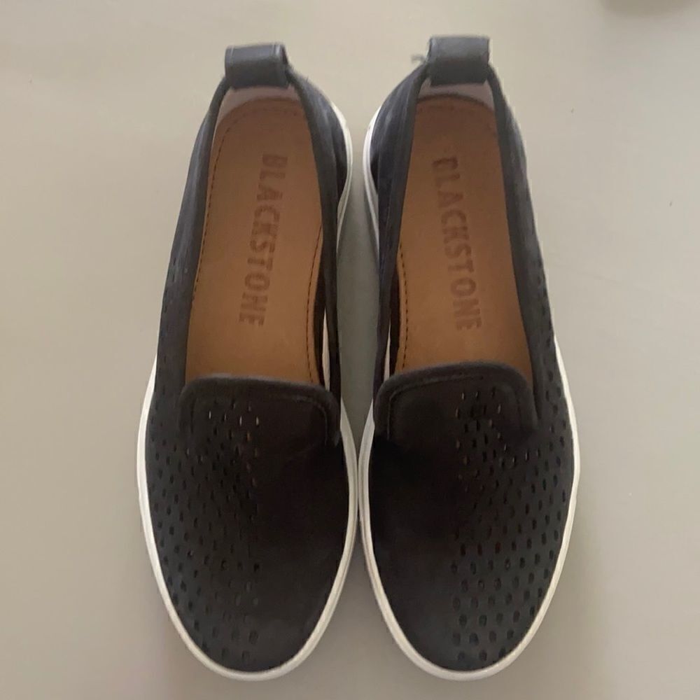 Blackstone perforated RL-68 black suede sneakers